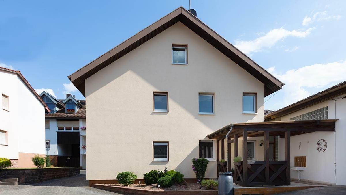 Gaestezimmer - Ferienwohnung 2 - Brauhaus Duerr Dorfprozelten Экстерьер фото